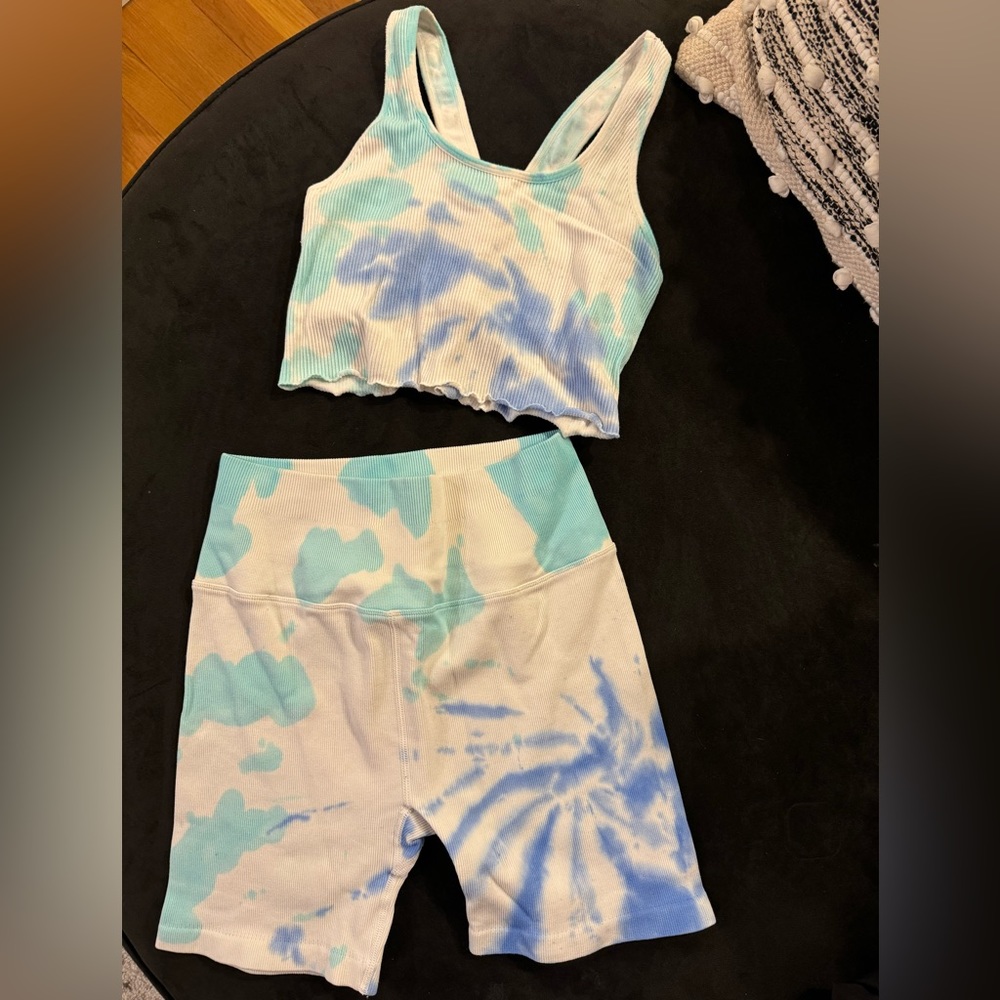 Tye dye Workout Set size small